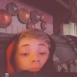 Meet your Posher, Ray